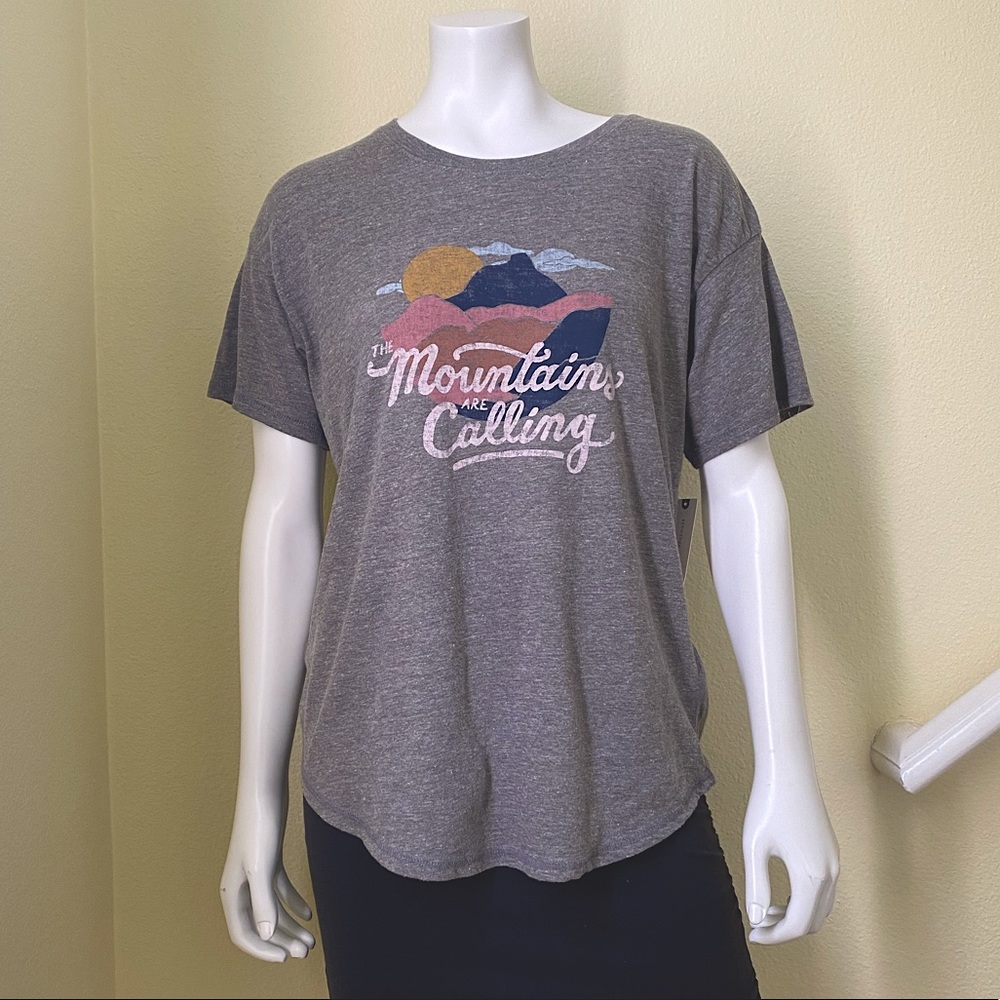 Anthropologie Mountains Are Calling Graphic Tee